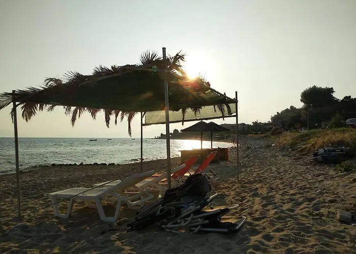 Ananias House Villa Karianí