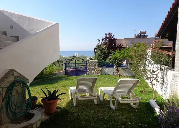 Villa Ananias House *