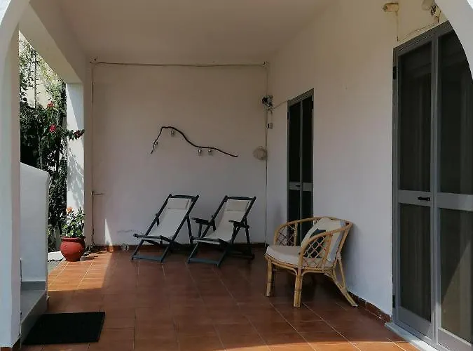 Ananias House Villa Karianí